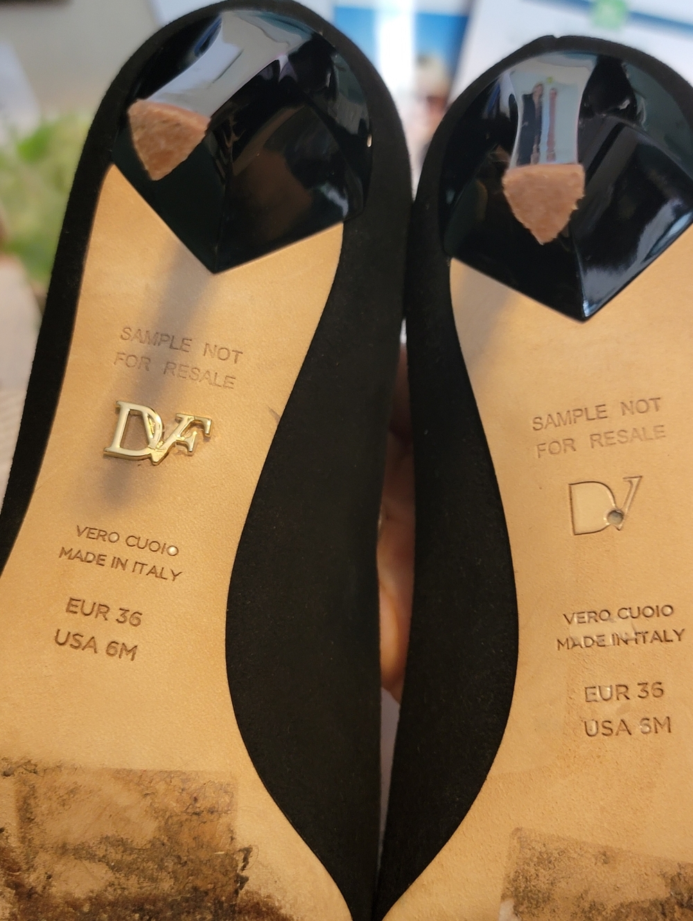 DIANE VON FURSTENBERG Black Suede Pointed Heels Shoes 6M - Picture 6 of 8
